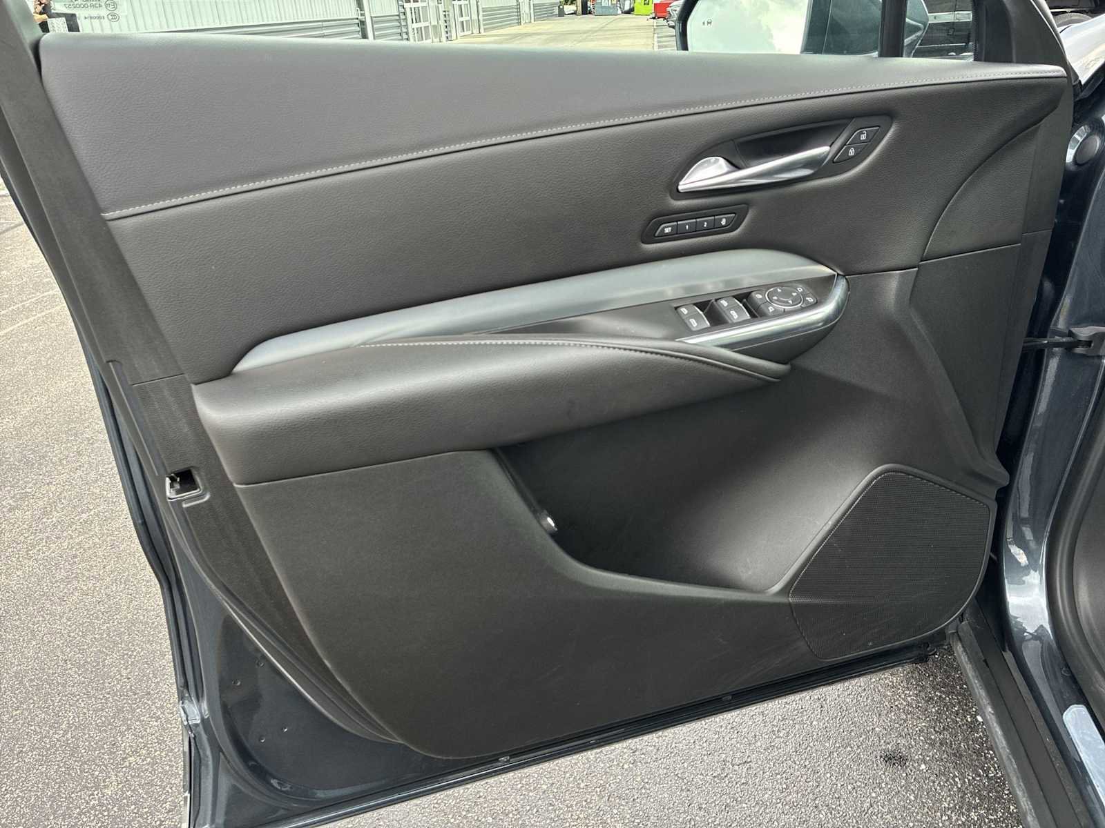 Certified 2020 Cadillac XT4 Premium Luxury image 23