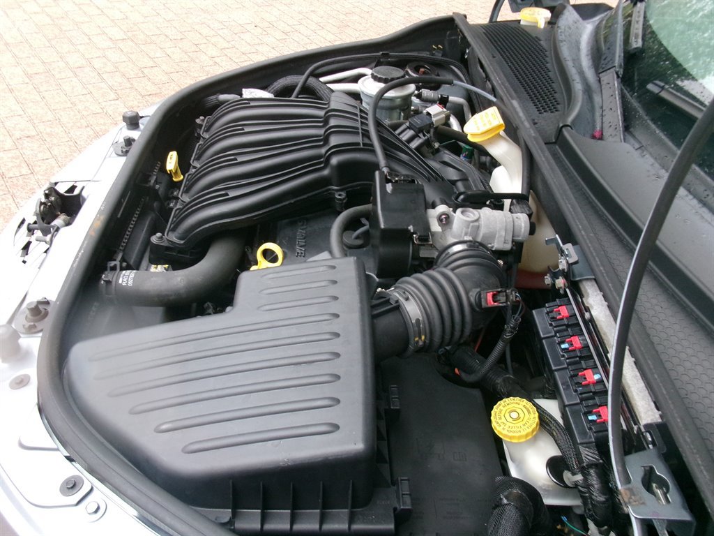 Used 2009 Chrysler PT Cruiser FWD image 33