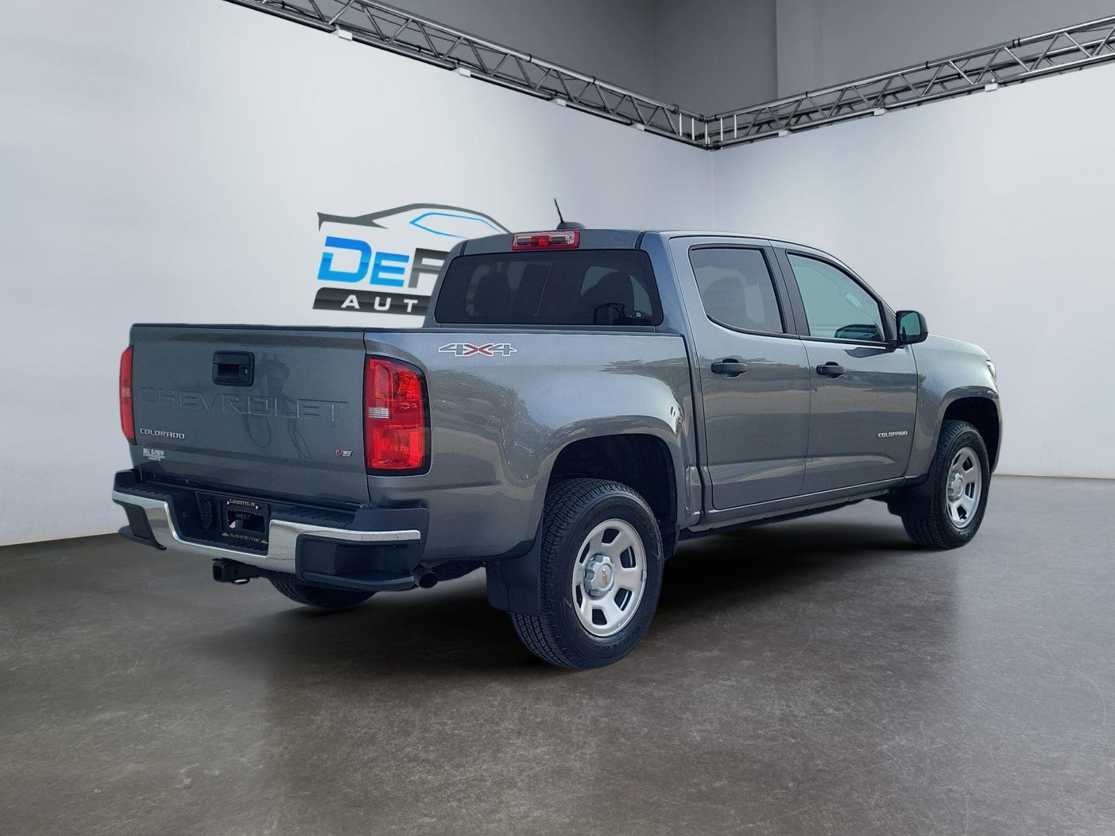 Used 2021 Chevrolet Colorado W/T image 3