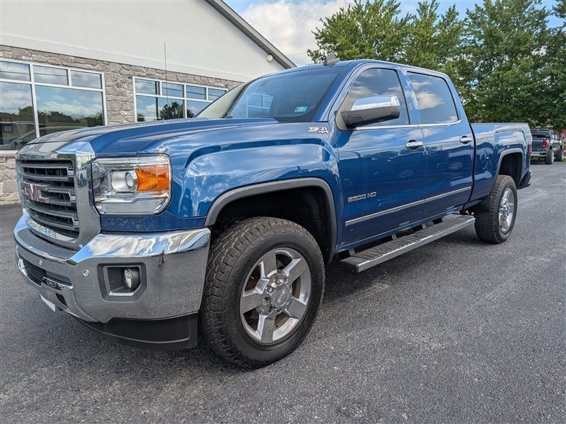 Used 2015 GMC Sierra 2500 SLT w/ Duramax Plus Package