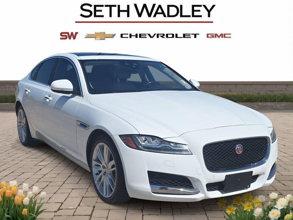 Used 2017 Jaguar XF Prestige