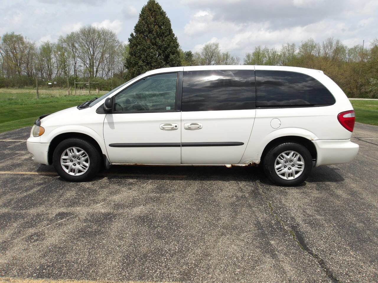 Used 2003 Dodge Grand Caravan Sport image 10