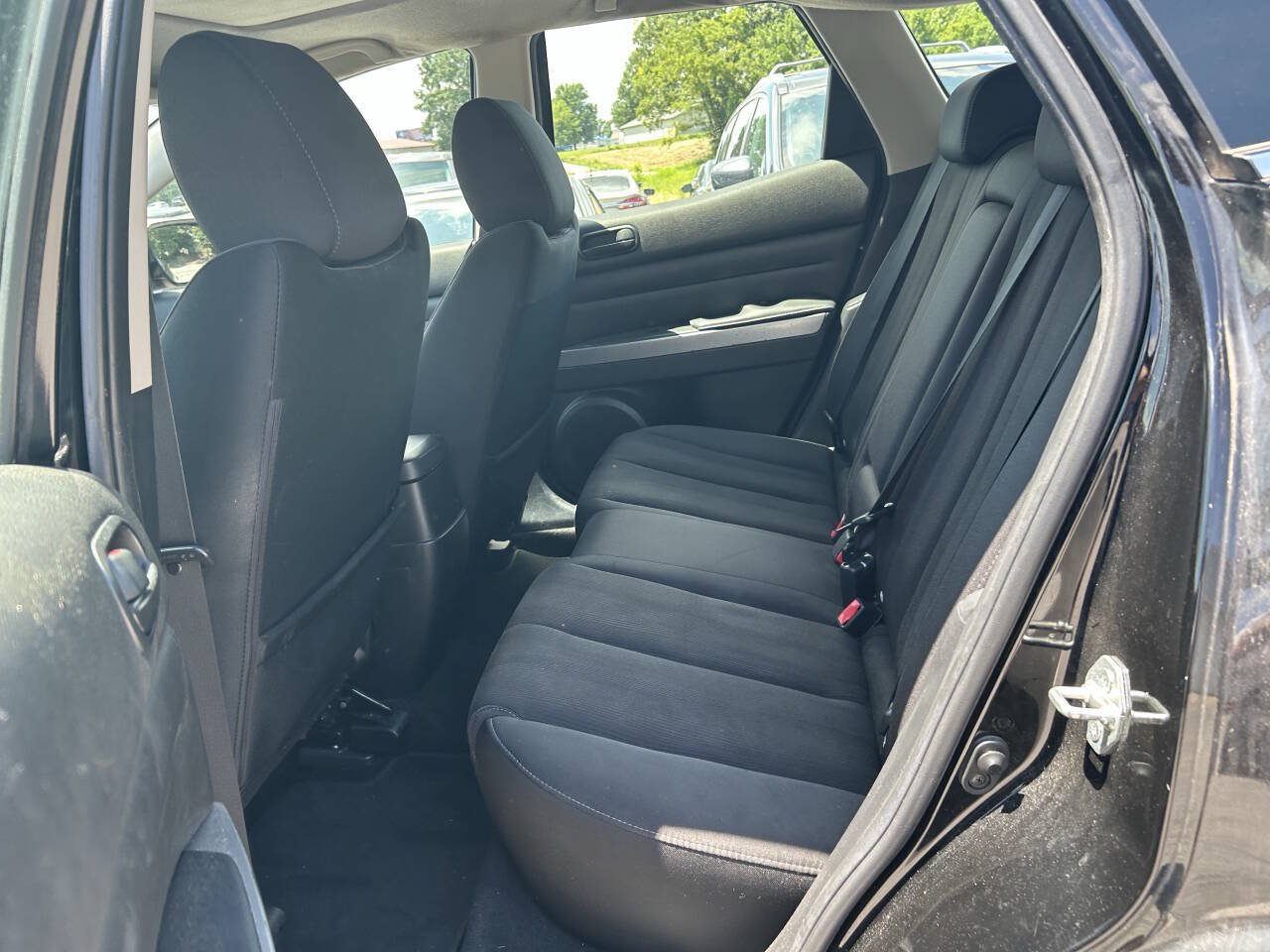 Used 2011 MAZDA CX-7 i SV FWD image 7