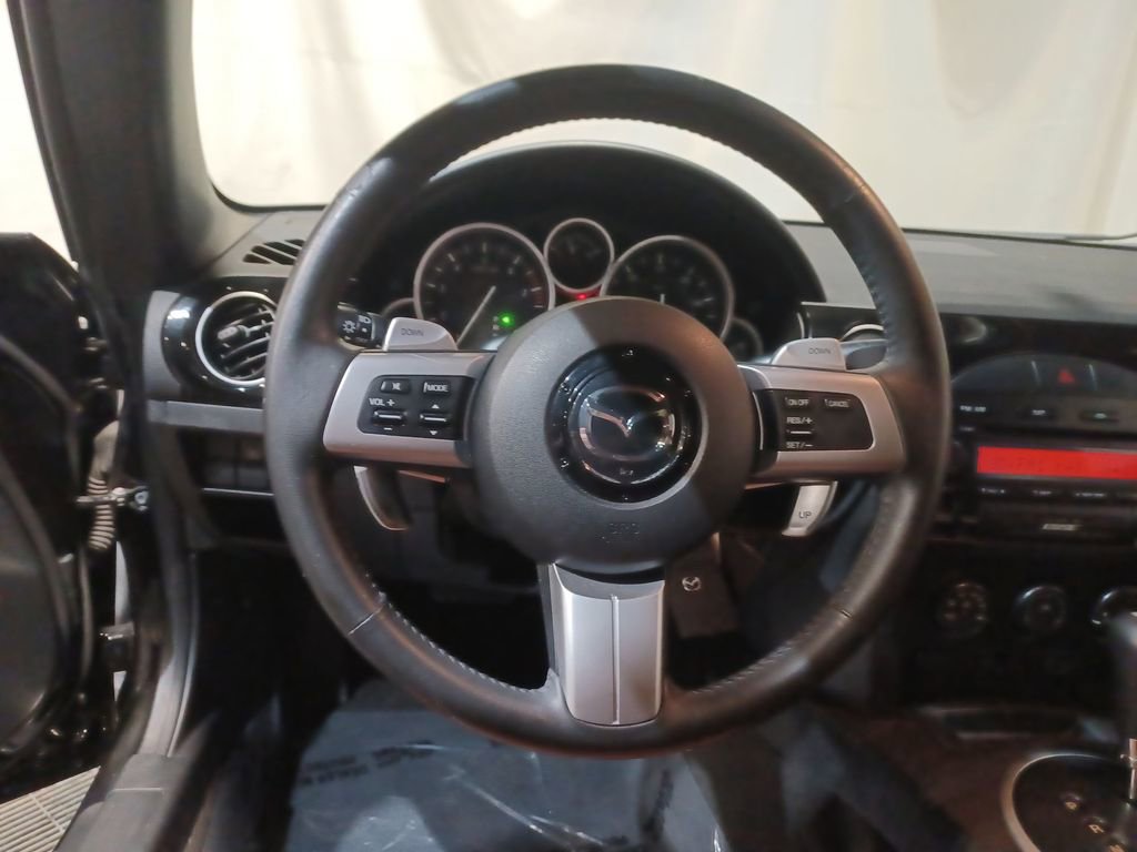 Used 2008 MAZDA MX-5 Miata Grand Touring w/ Premium Pkg image 11