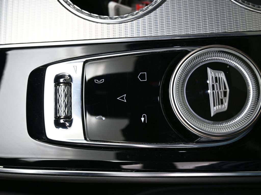 Used 2024 Cadillac Lyriq Tech RWD image 29