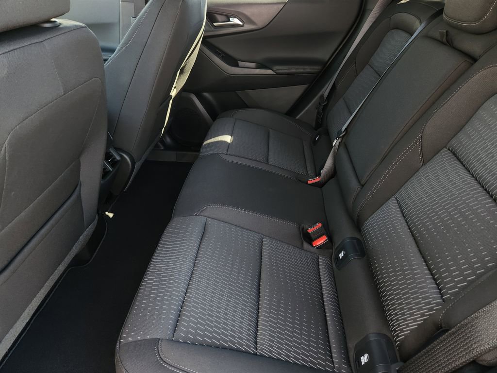 New 2026 Chevrolet Equinox LT image 30