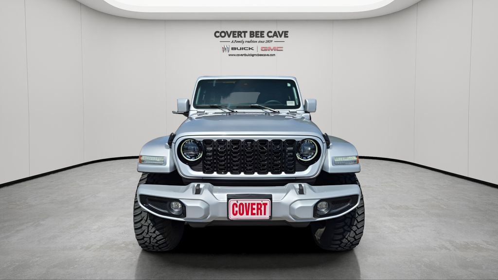 Used 2024 Jeep Wrangler High Altitude image 2