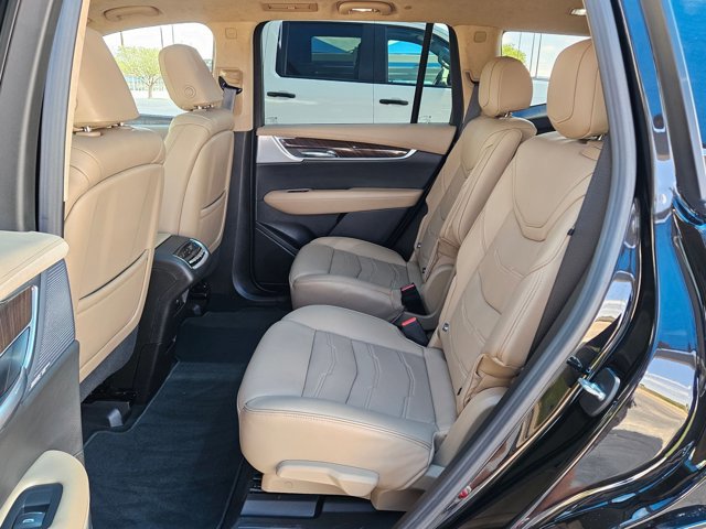 Used 2023 Cadillac XT6 Premium Luxury w/ Platinum Package image 21