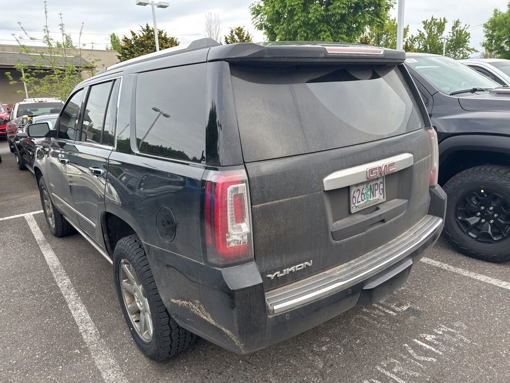 Used 2017 GMC Yukon Denali w/ Open Road Package AWD/4WD image 3