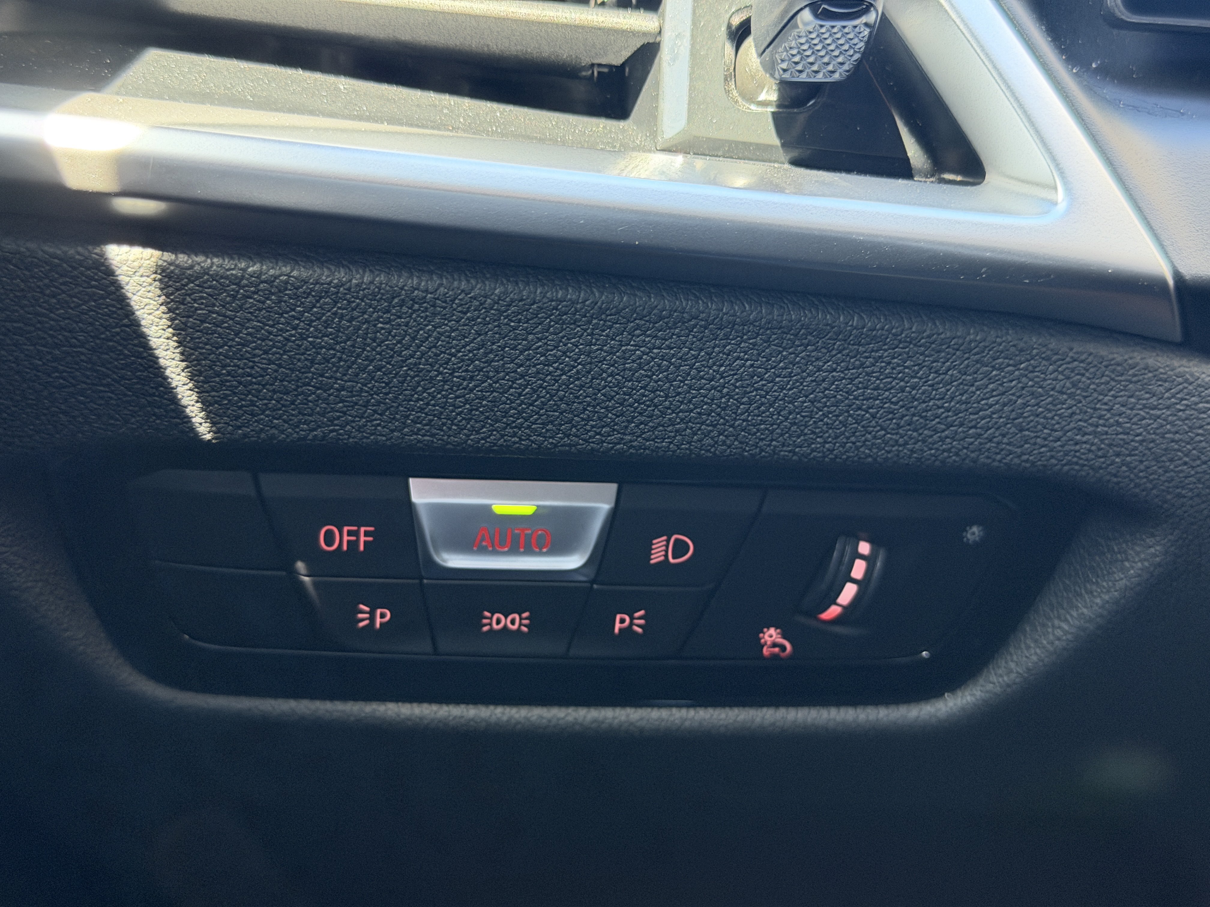 Used 2025 BMW M2 RWD image 29