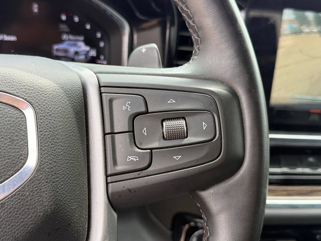 Used 2024 GMC Sierra 1500 Elevation w/ LPO, Elevation Black Package AWD/4WD image 17