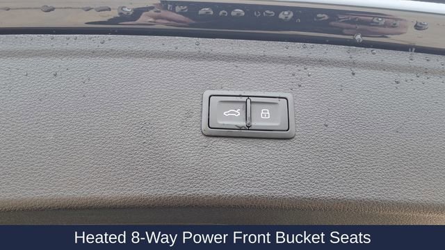 Used 2024 Audi Q5 2.0T Premium w/ Convenience Package image 13