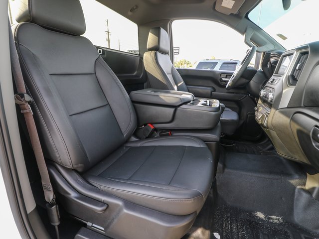 Used 2024 GMC Sierra 2500 Pro w/ Convenience Package image 23