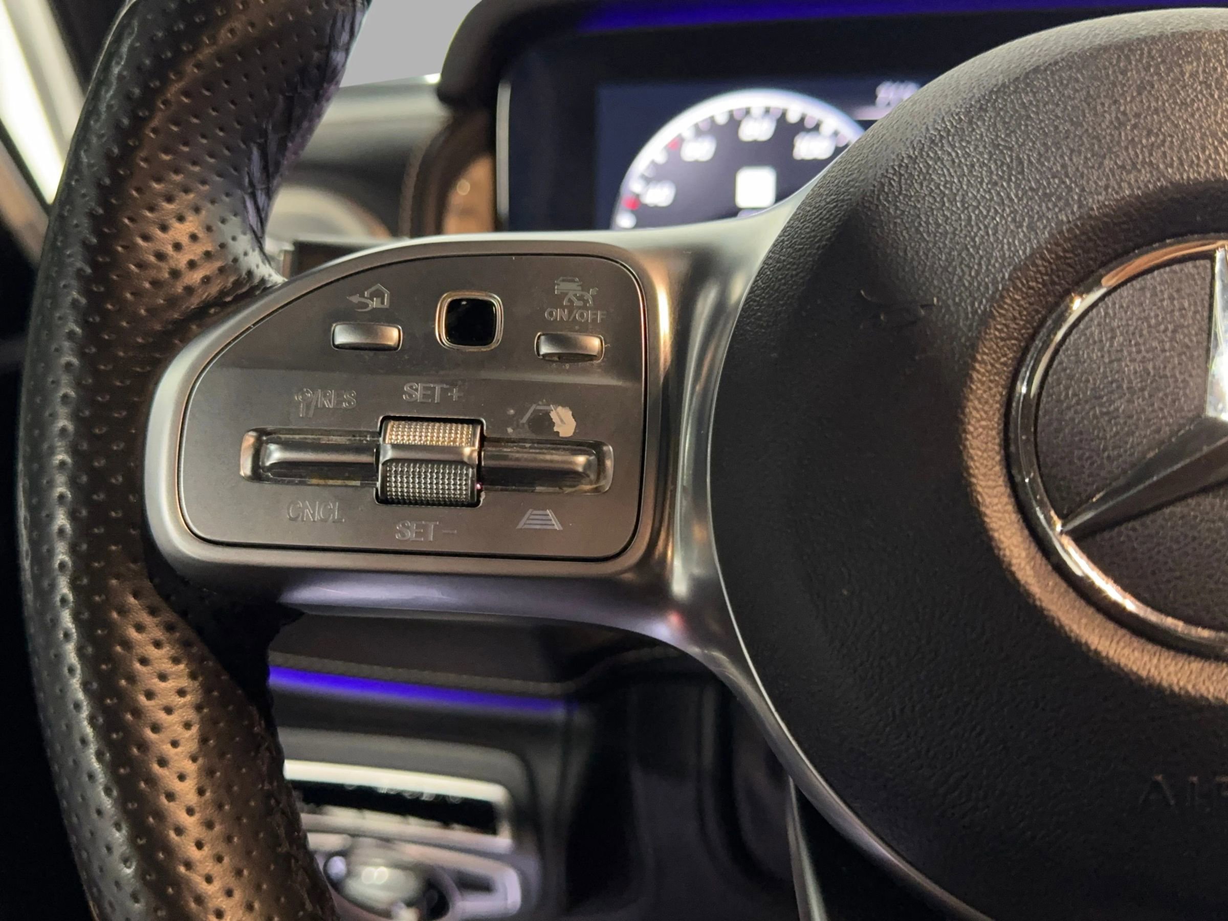 Used 2021 Mercedes-Benz G 550 G 550 image 28