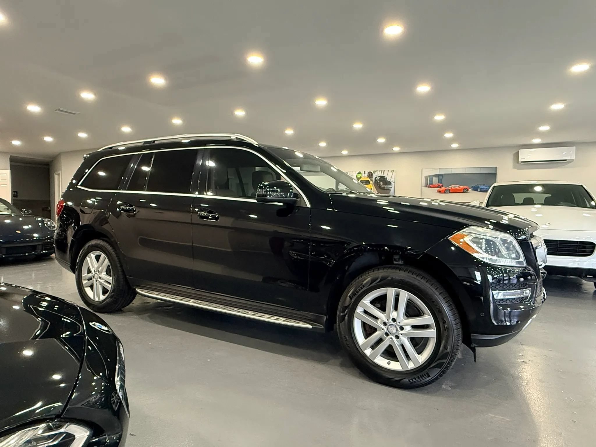 Used 2014 Mercedes-Benz GL 450 4MATIC image 8