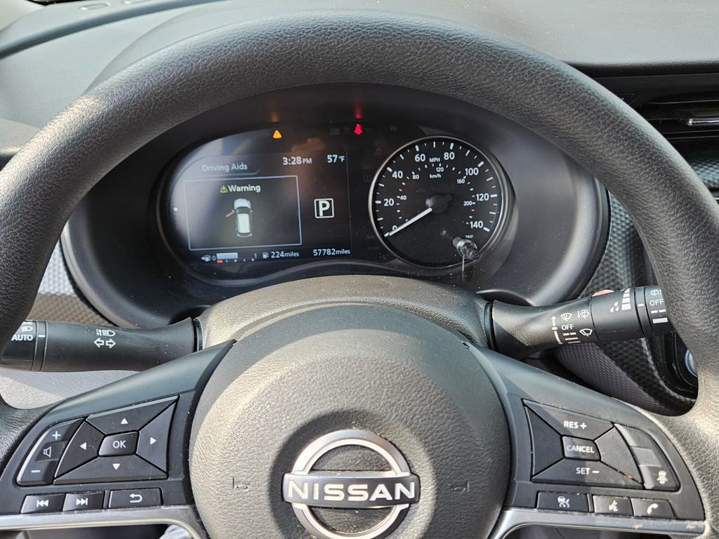 Used 2024 Nissan Kicks SV image 18