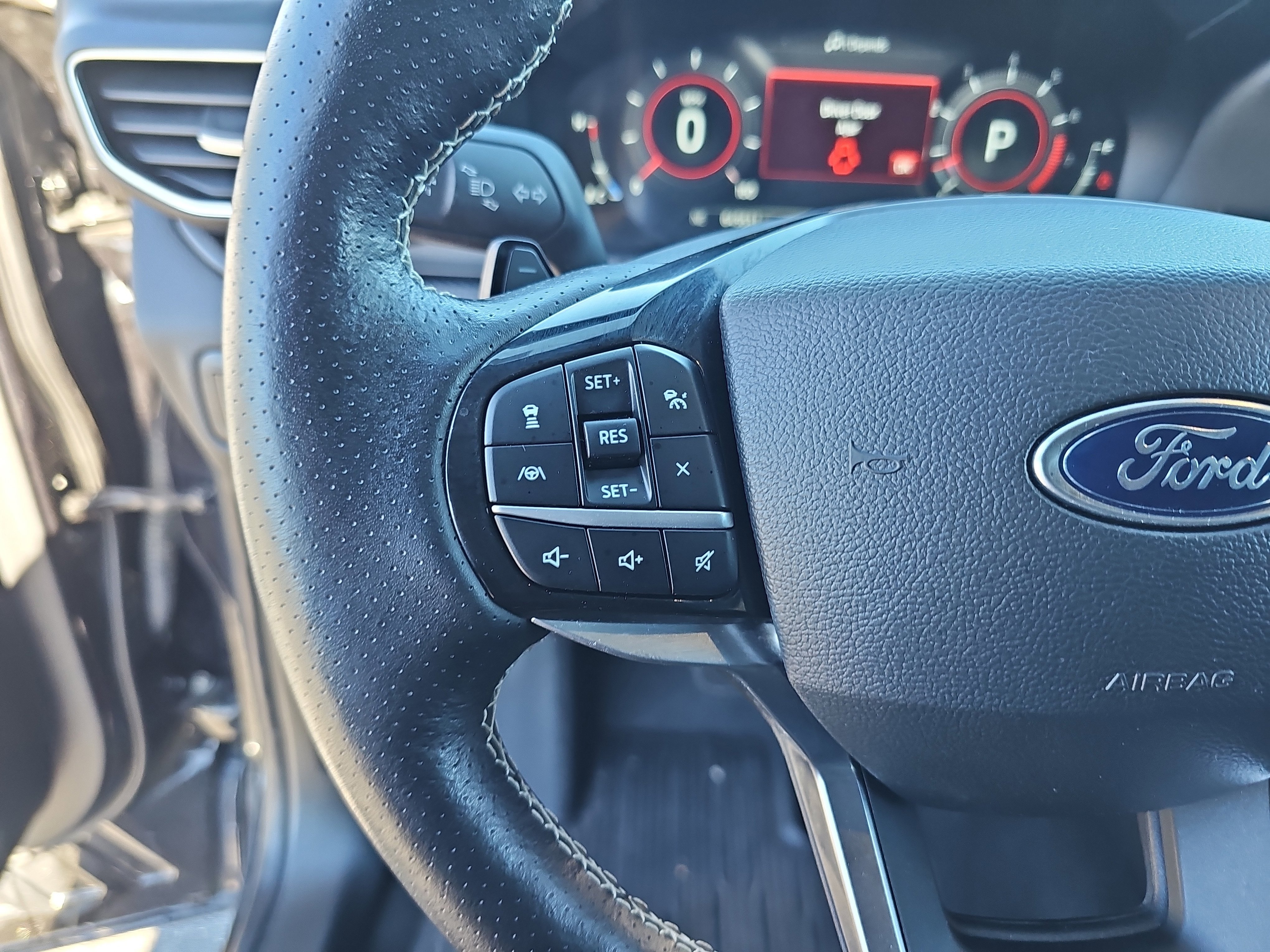 Used 2022 Ford Explorer ST w/ Equipment Group 401A image 18