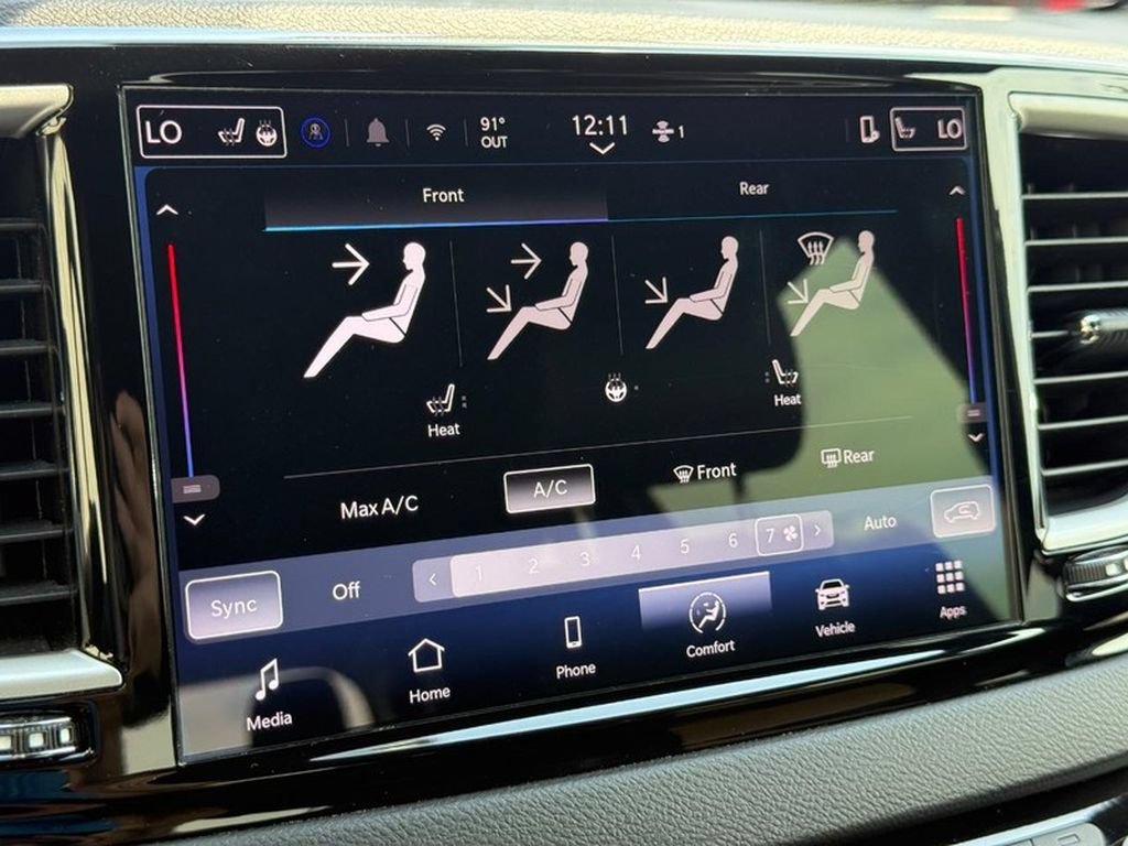 Used 2025 Chrysler Pacifica Select FWD image 23