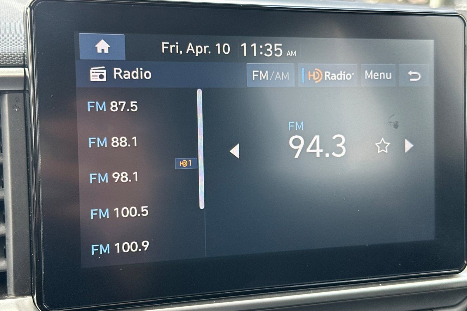 Used 2025 Hyundai Venue SEL FWD image 18