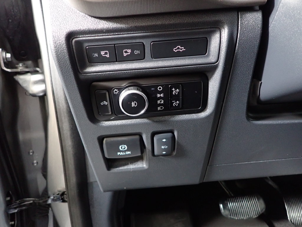 Used 2023 Ford F150 Raptor AWD/4WD image 26