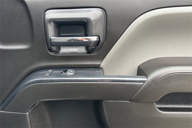 Used 2017 GMC Sierra 2500 2WD Crew Cab image 21