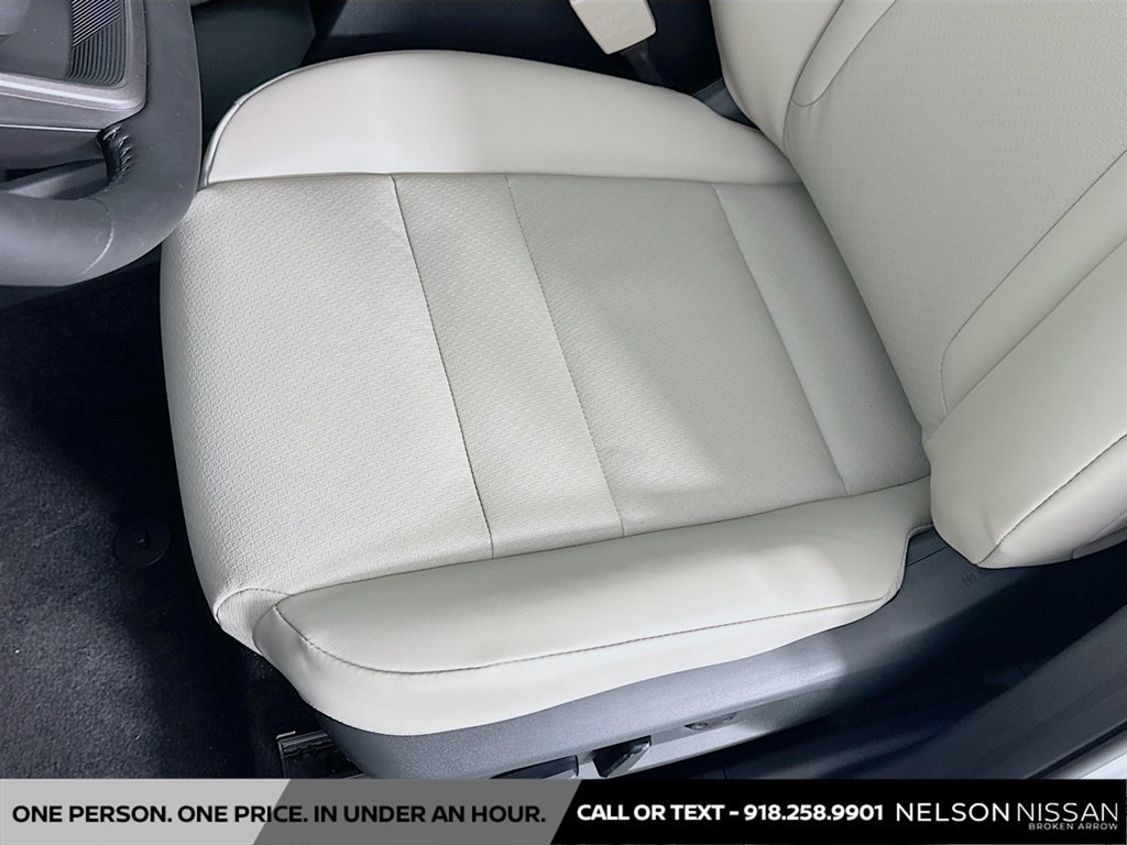New 2026 Nissan Rogue Dark Armor FWD image 18