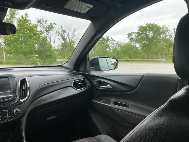 Used 2024 Chevrolet Equinox RS w/ LPO, Floor Liner Package AWD/4WD image 28