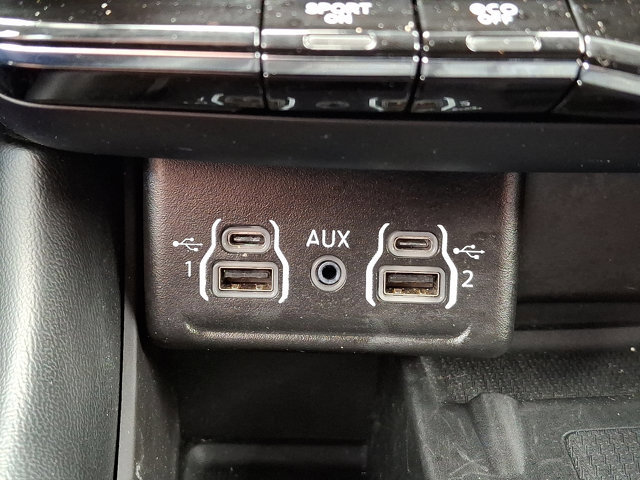 Used 2021 Dodge Durango R/T w/ Technology Group image 28