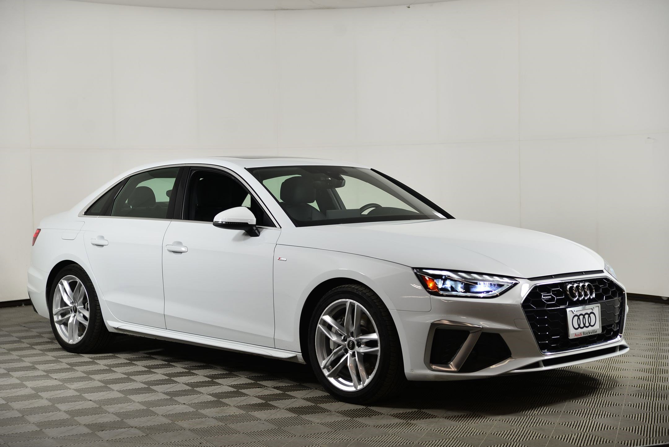 Certified 2023 Audi A4 2.0T Premium w/ Convenience Package image 7