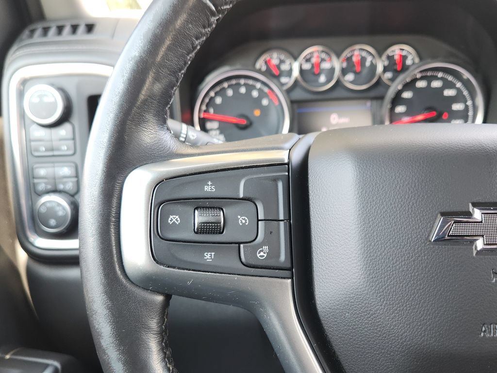 Used 2021 Chevrolet Silverado 1500 RST AWD/4WD image 17