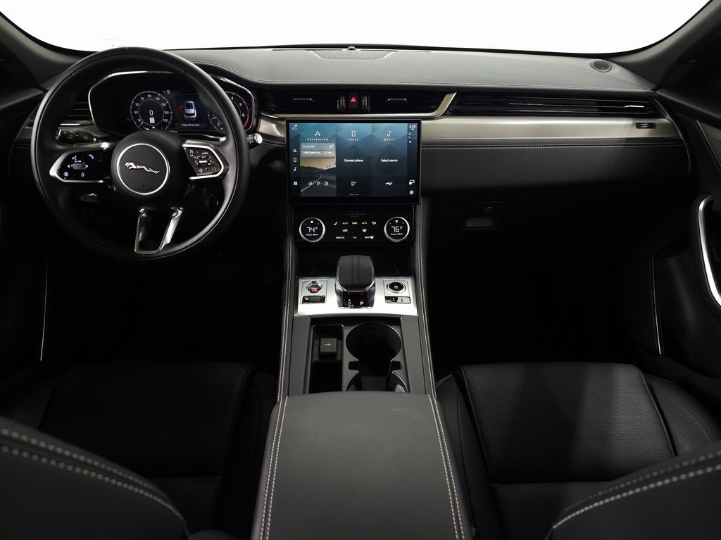 Certified 2025 Jaguar F-PACE R-Dynamic S image 11