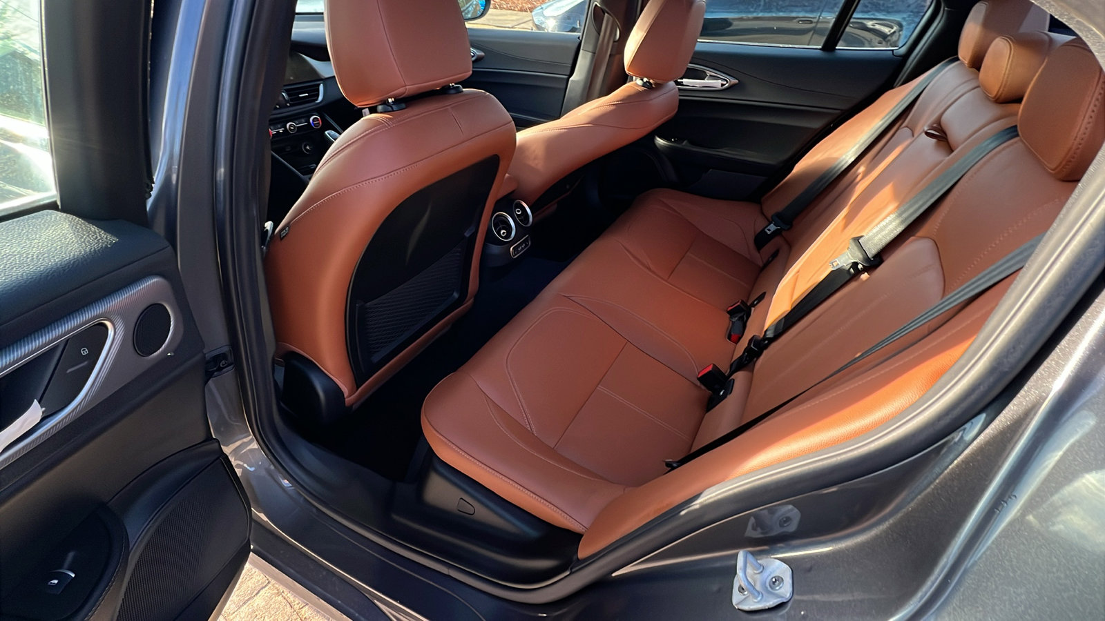 Used 2024 Alfa Romeo Giulia Ti w/ Active Assist Plus Package image 24