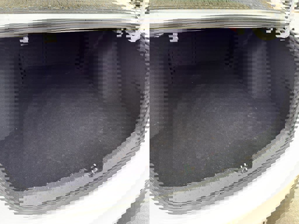 Used 2023 Kia K5 LXS image 22