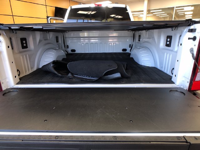 Used 2026 Ford F350 Platinum w/ FX4 Off-Road Package AWD/4WD image 22
