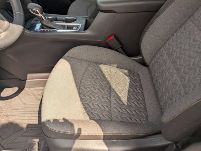 Used 2024 Chevrolet Equinox LT w/ LPO, Floor Liner Package FWD image 19