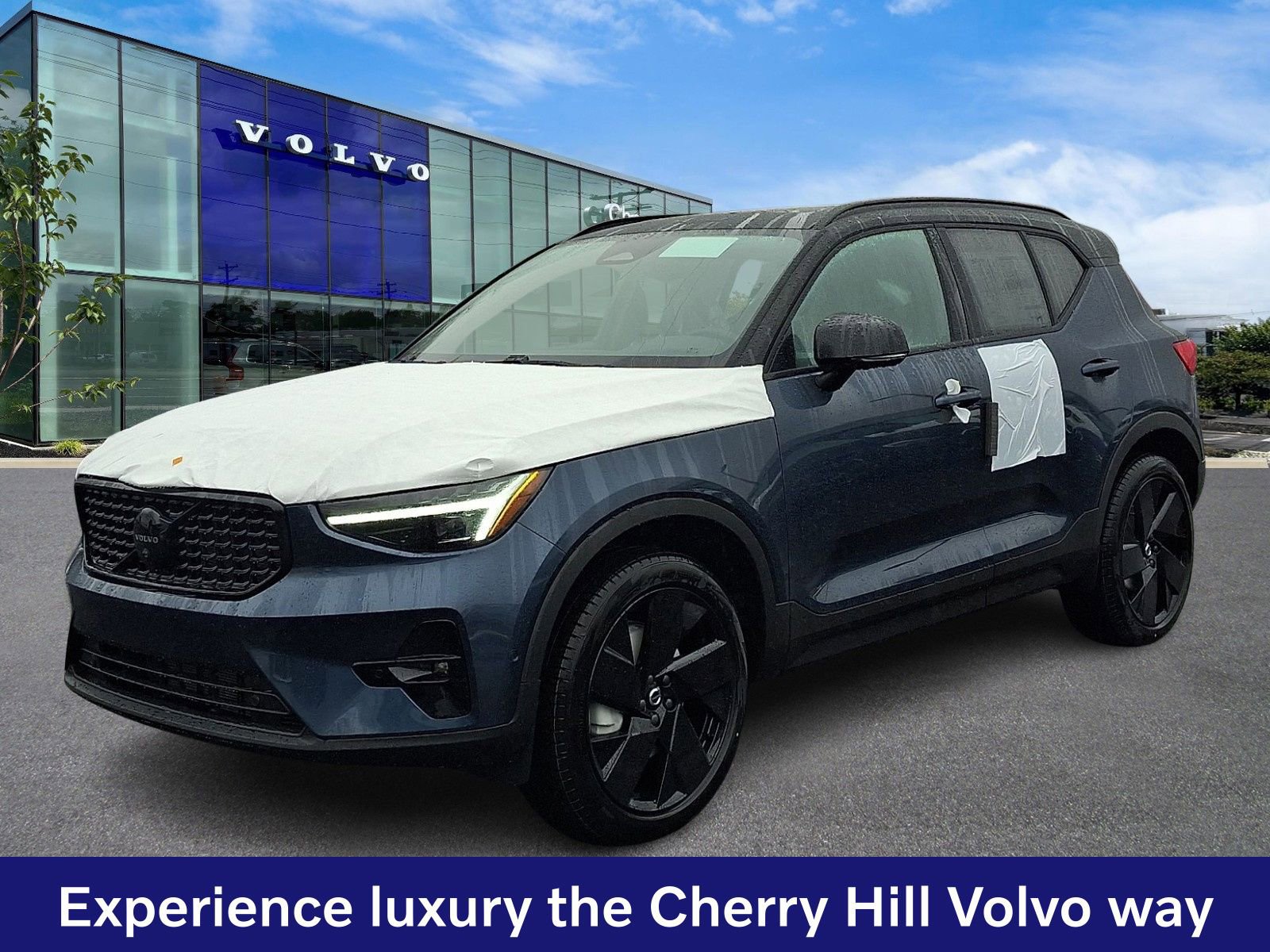 New 2026 Volvo XC40 B5 Ultra w/ Protection Package Premier AWD/4WD image 2