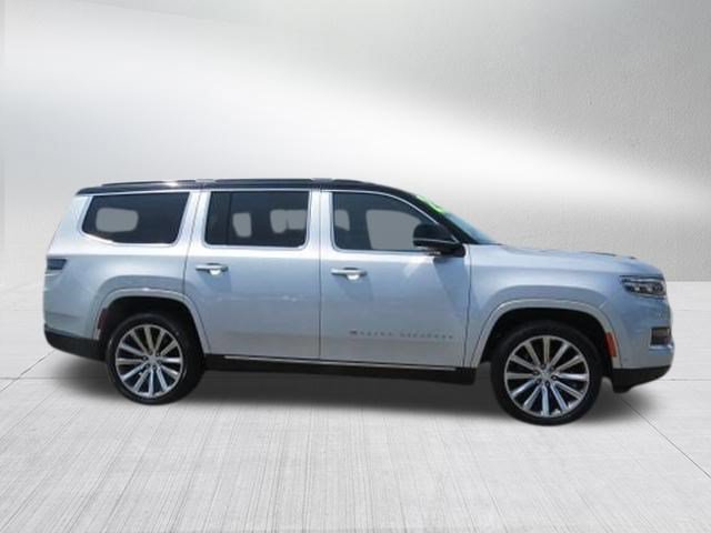 Used 2023 Jeep Grand Wagoneer Series II AWD/4WD image 2