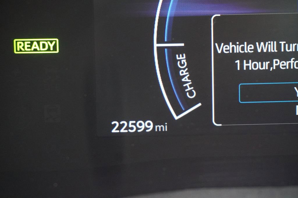 Certified 2025 Toyota Camry LE image 9