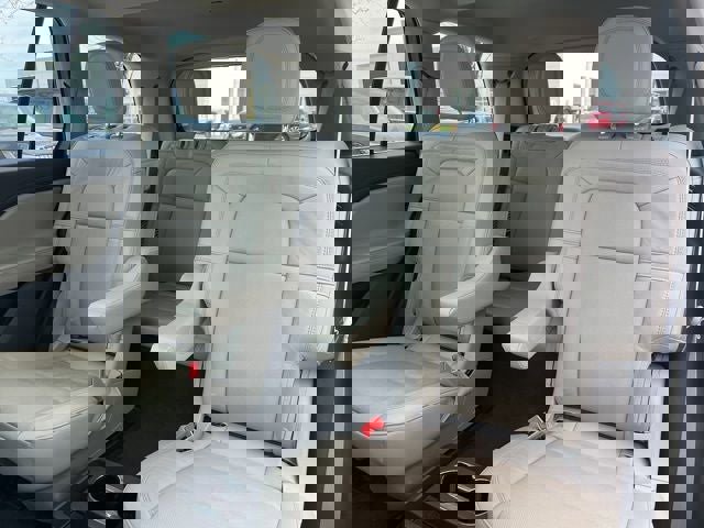 Used 2023 Lincoln Aviator Reserve w/ Elements Package Plus image 13