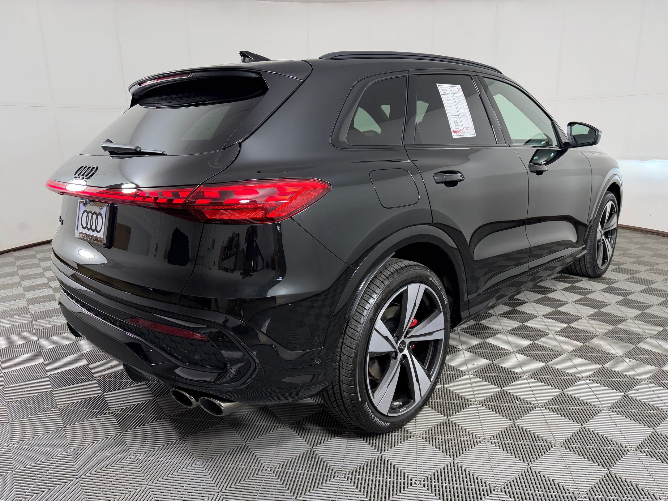 New 2026 Audi SQ5 Premium Plus AWD/4WD image 9