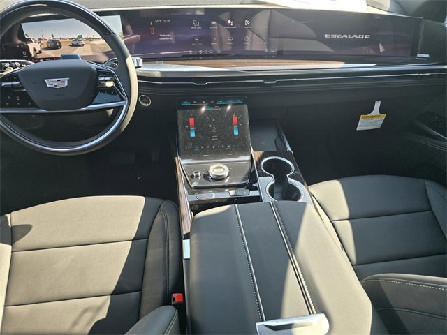 New 2026 Cadillac Escalade 2WD w/ LPO, Floor Liner Package image 16