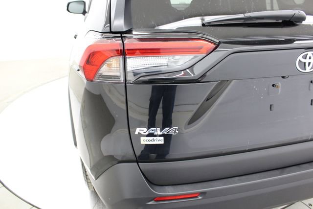 Used 2024 Toyota RAV4 XLE image 43