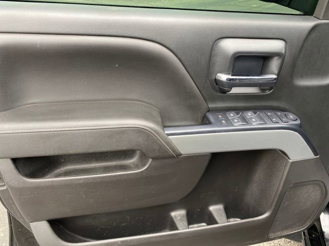 Used 2018 Chevrolet Silverado 1500 LT w/ All Star Edition AWD/4WD image 16