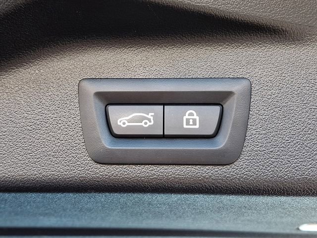 Used 2022 BMW X5 xDrive40i w/ Premium Package image 31