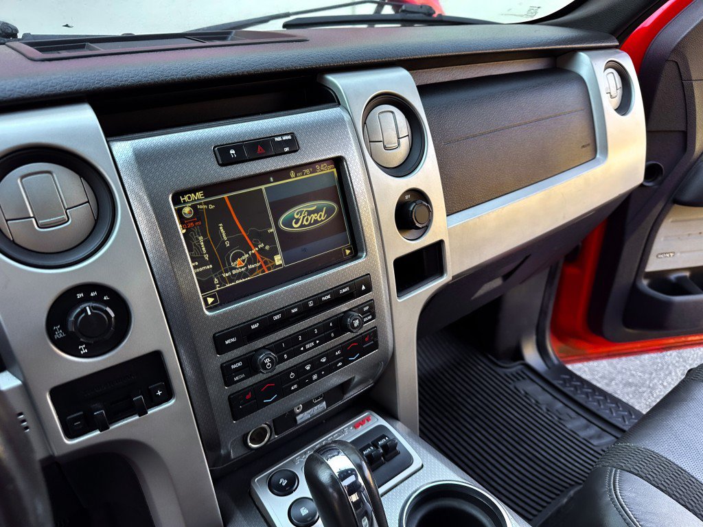 Used 2010 Ford F150 Raptor AWD/4WD image 23