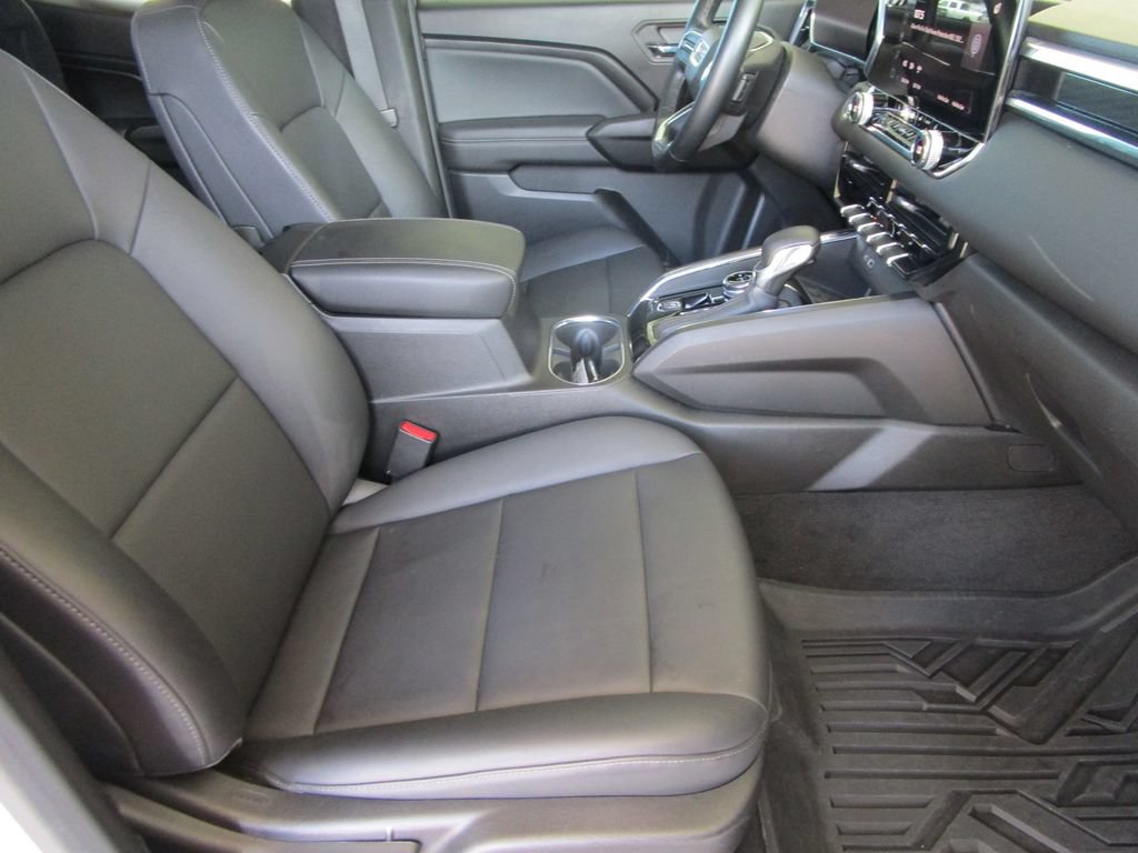 Used 2023 GMC Canyon Elevation w/ Elevation Premium Package AWD/4WD image 26