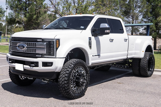 Used 2017 Ford F450 Platinum w/ Platinum Ultimate Package AWD/4WD image 14