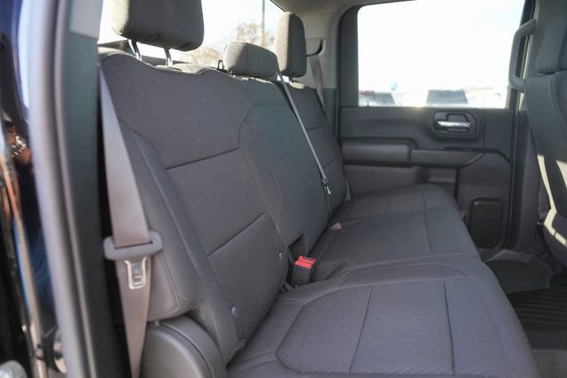 Used 2023 Chevrolet Silverado 2500 Custom w/ Custom Value Package image 16