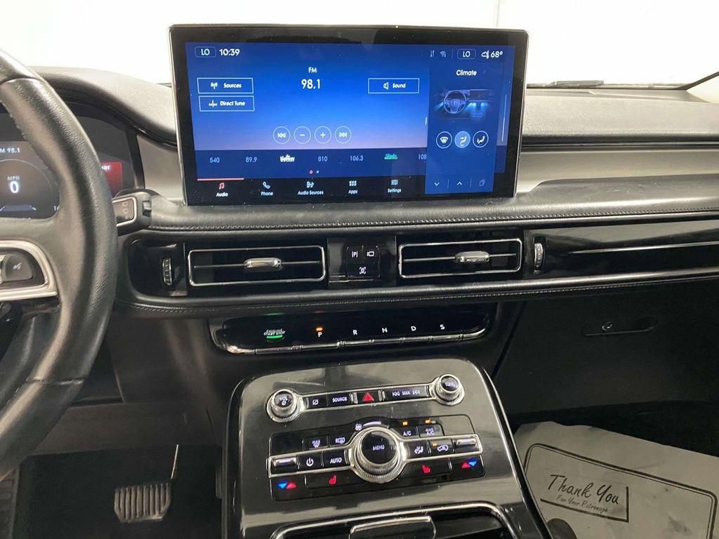 Used 2022 Lincoln Nautilus AWD image 14
