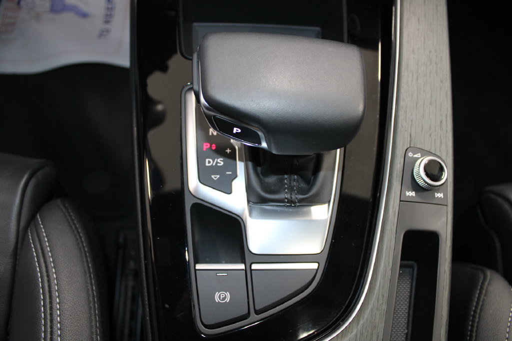 Used 2023 Audi A5 2.0T Premium w/ Convenience Package AWD/4WD image 45